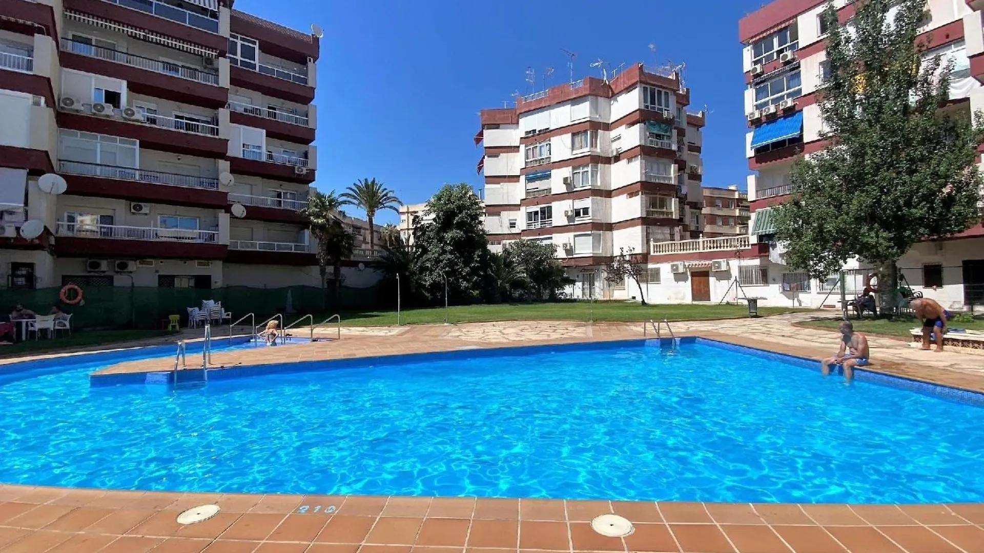 Ferienwohnung Fuer 2 Personen Ca 45 Qm In Nerja, Andalusien Costa Del Sol 0*, Nerja Spain